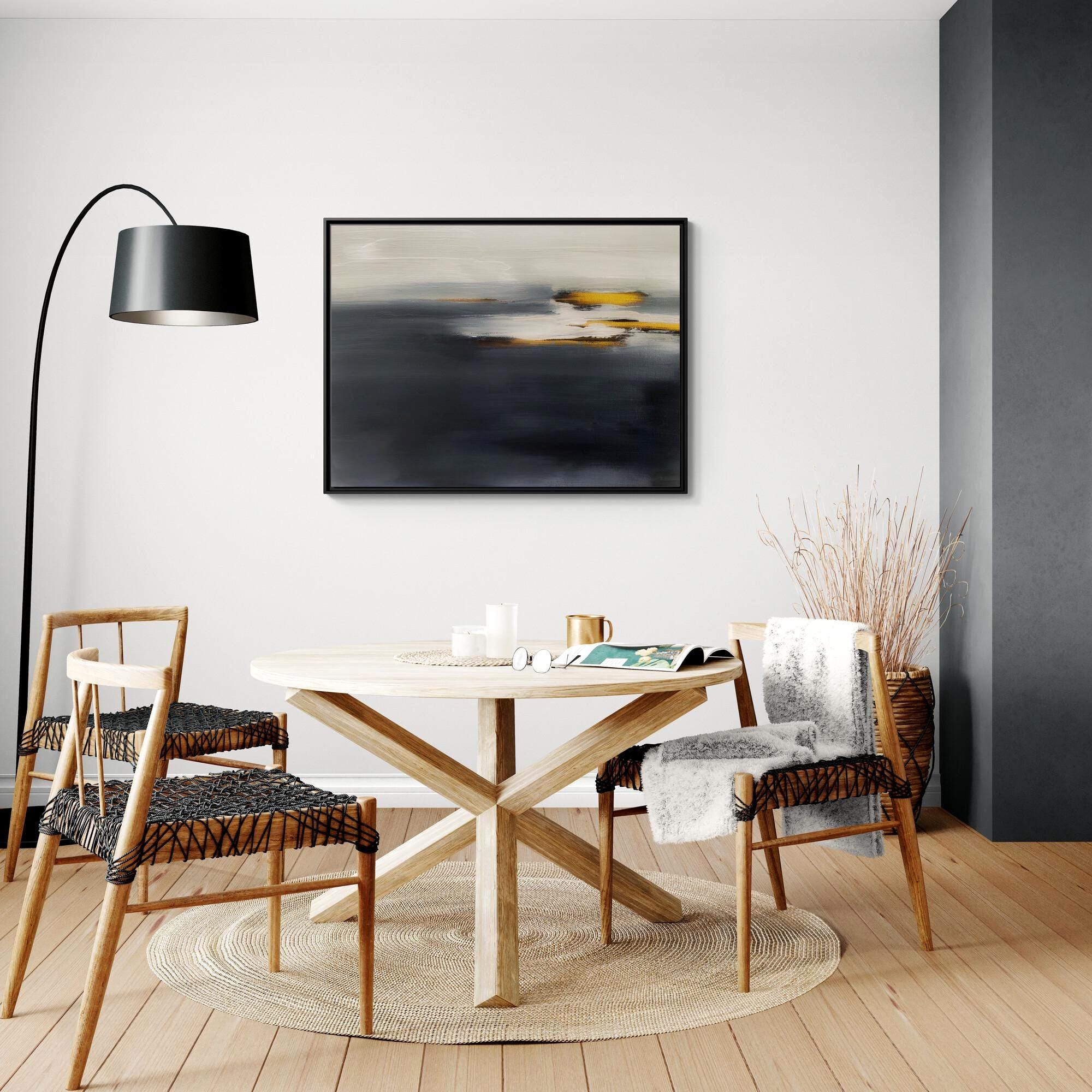 Abstrakter Grau-Gold Küstenhorizont – Gerahmtes Leinwandbild